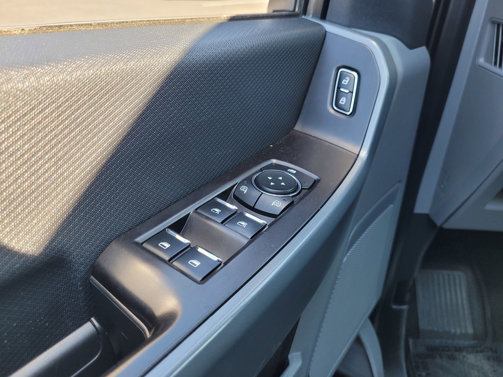 Used 2023 Ford F150 XLT image 26