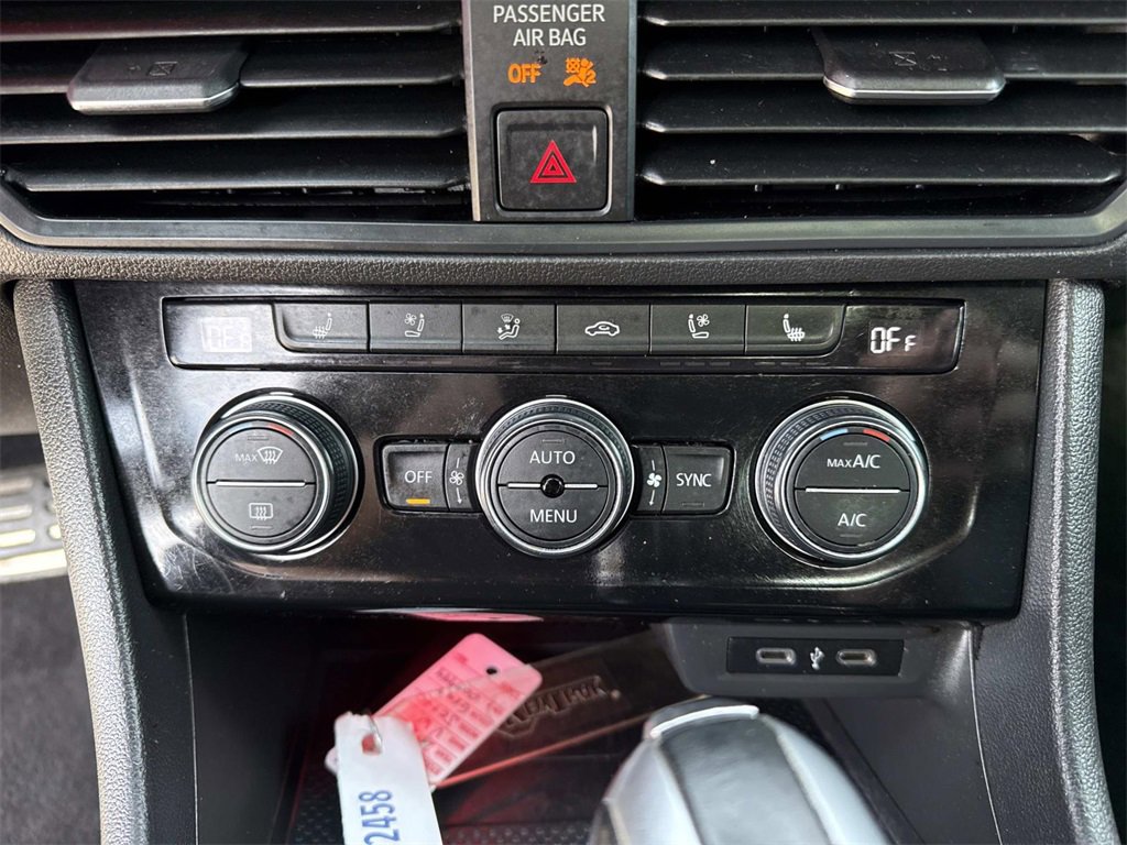 Used 2021 Volkswagen Jetta GLI Autobahn image 19