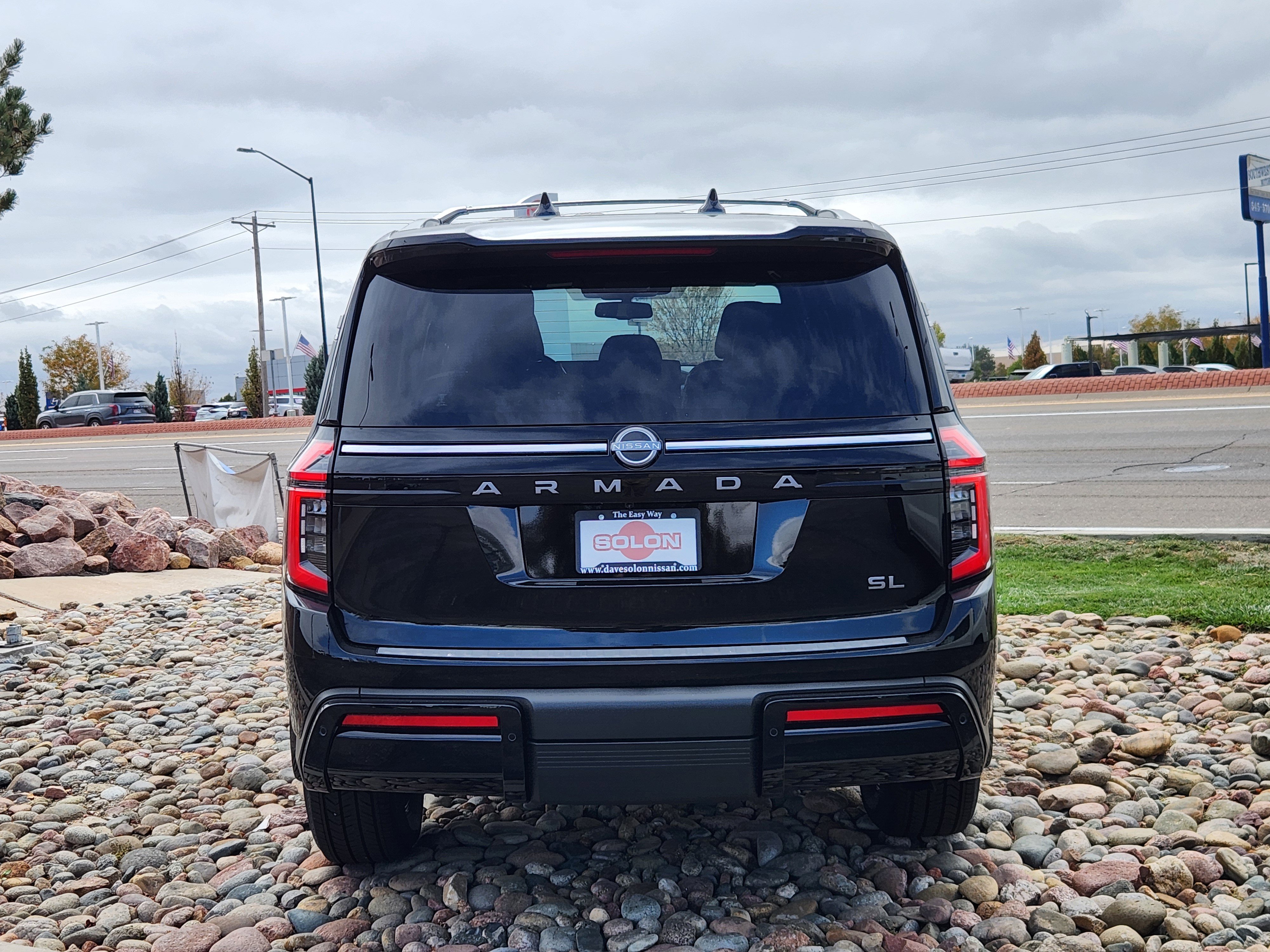 New 2026 Nissan Armada SL image 4