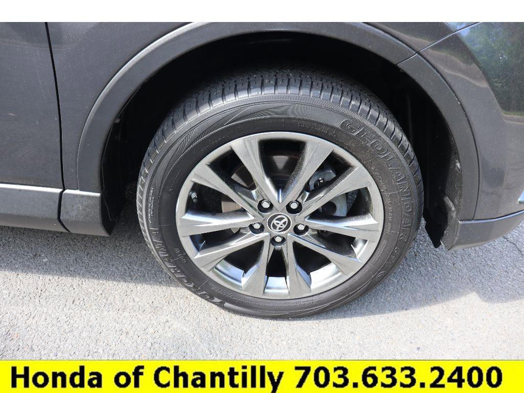 Used 2018 Toyota RAV4 Limited w/ All Weather Liner Package image 28