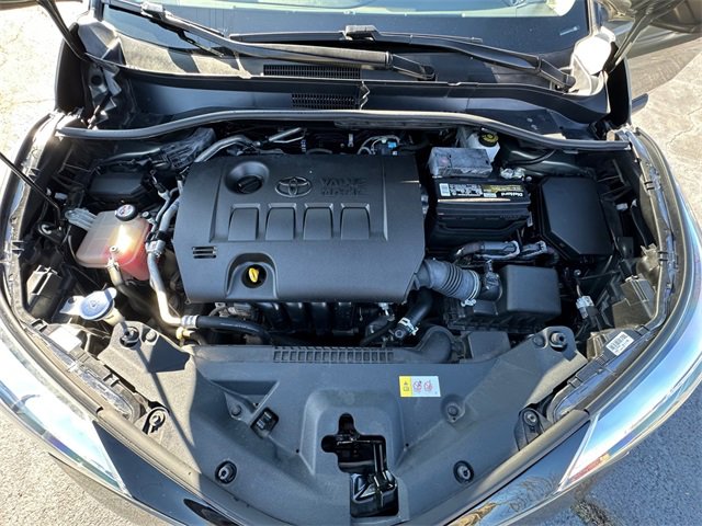 Used 2021 Toyota C-HR LE image 30