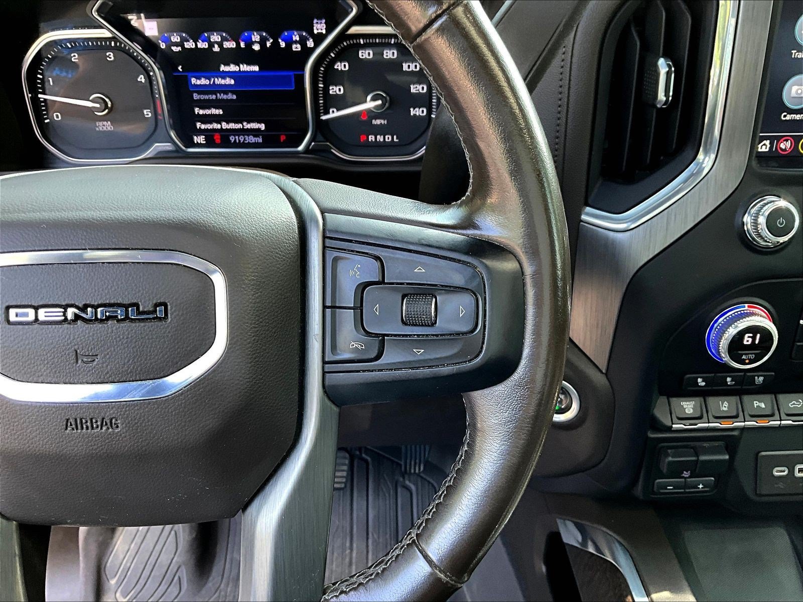 Used 2022 GMC Sierra 3500 Denali AWD/4WD image 13