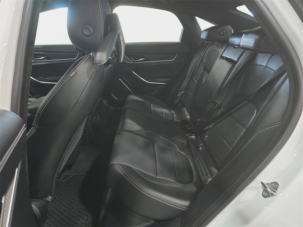 Used 2023 Jaguar XF R-Dynamic SE image 12