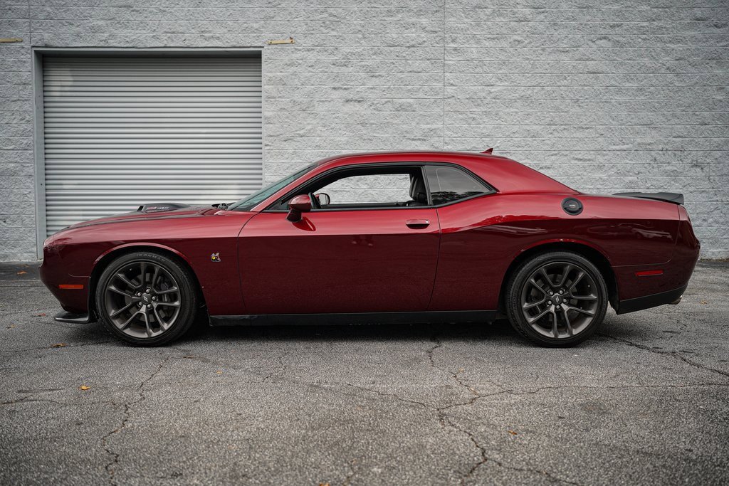 Used 2022 Dodge Challenger R/T Scat Pack w/ Shaker Package image 9