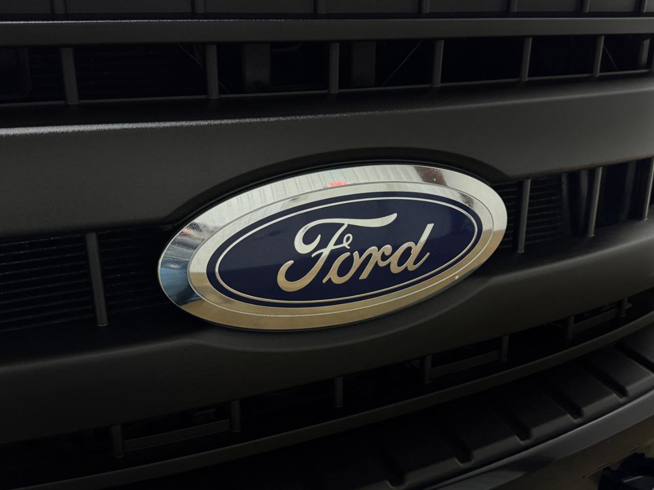 Used 2020 Ford F450 XL w/ Power Equipment Group image 34