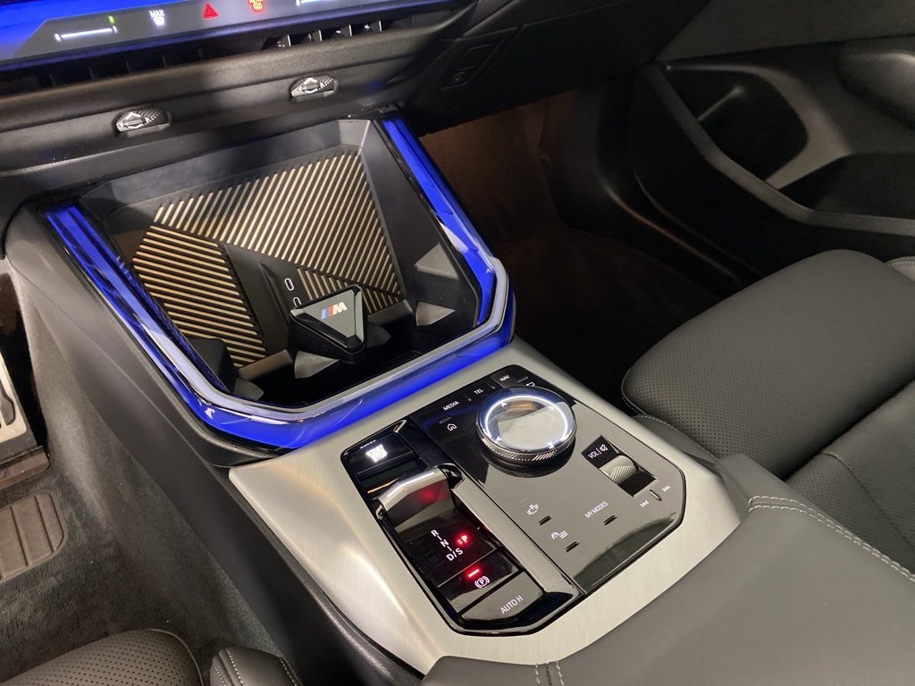 Used 2025 BMW X3 xDrive30i w/ M Sport Package image 16