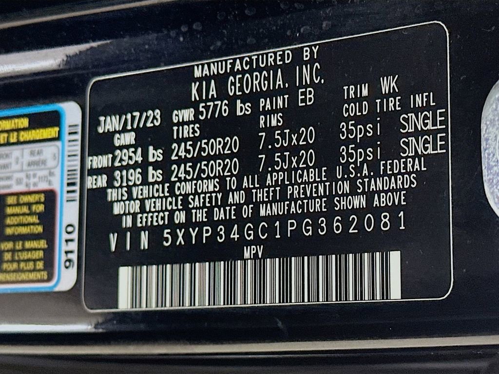 Certified 2023 Kia Telluride EX w/ EX Captain's Chair Package FWD image 38
