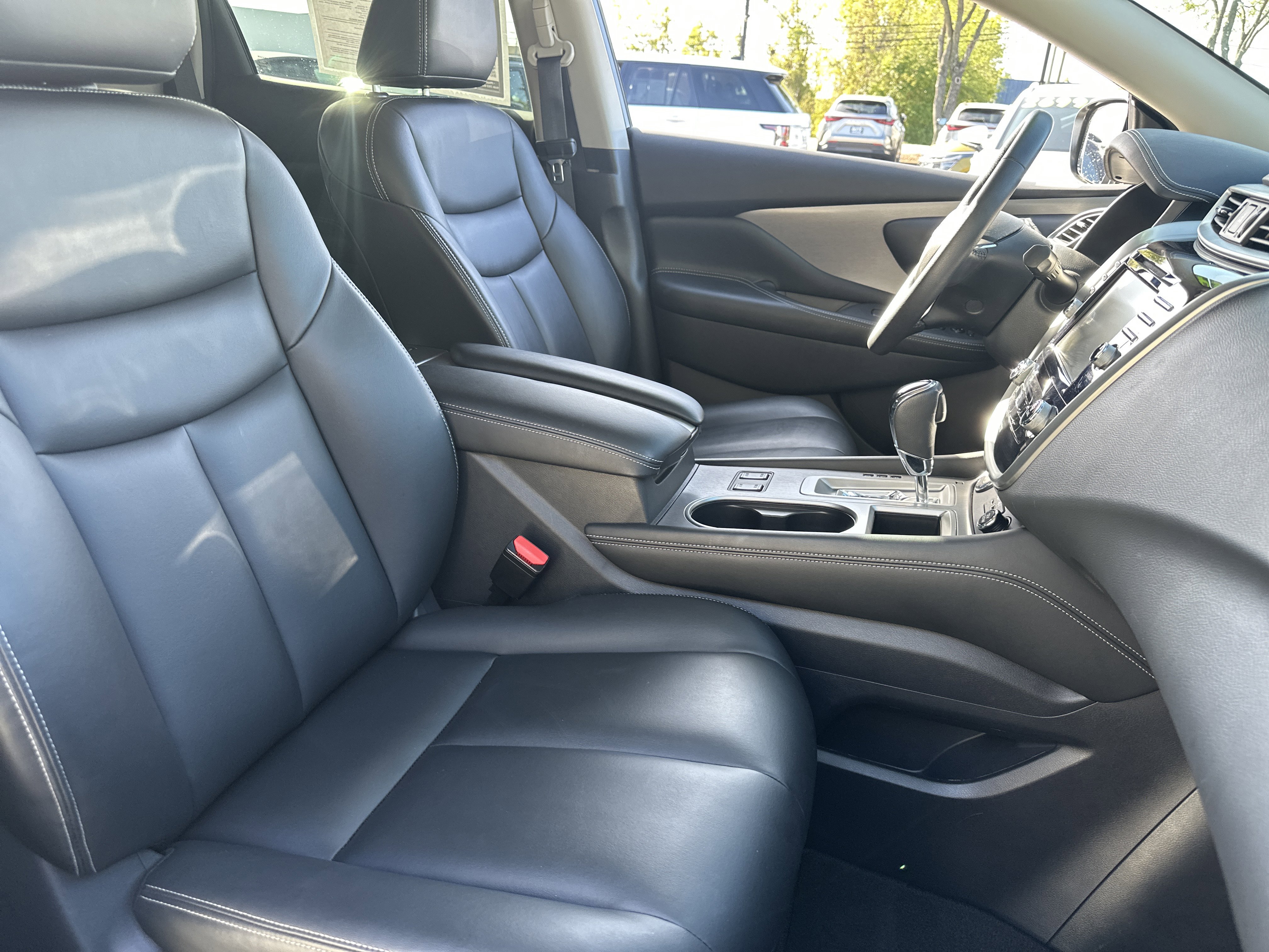 Used 2024 Nissan Murano SV w/ SV Midnight Edition Package AWD/4WD image 13