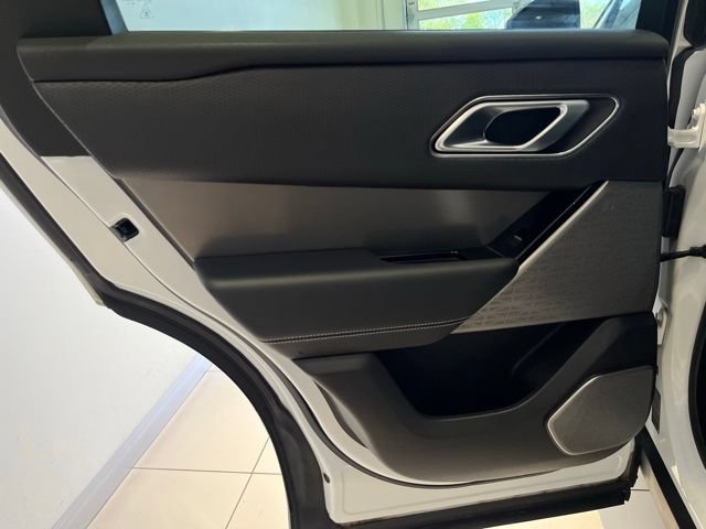 Used 2020 Land Rover Range Rover Velar S AWD/4WD image 27