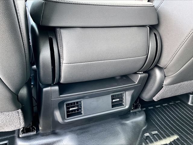 New 2026 Chevrolet Silverado 1500 W/T w/ WT Value Package AWD/4WD image 17