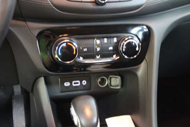 Used 2023 Buick Encore GX Preferred w/ Sport Touring Package AWD/4WD image 20