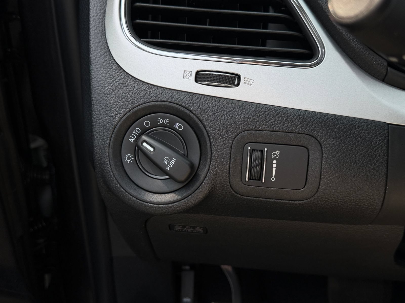 Used 2019 Dodge Journey GT AWD/4WD image 29
