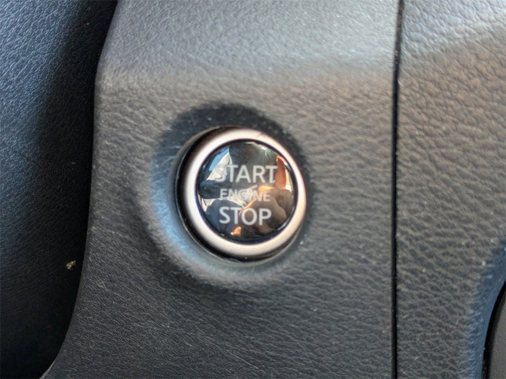 Used 2023 Nissan Frontier PRO-4X w/ Pro Convenience Package image 31