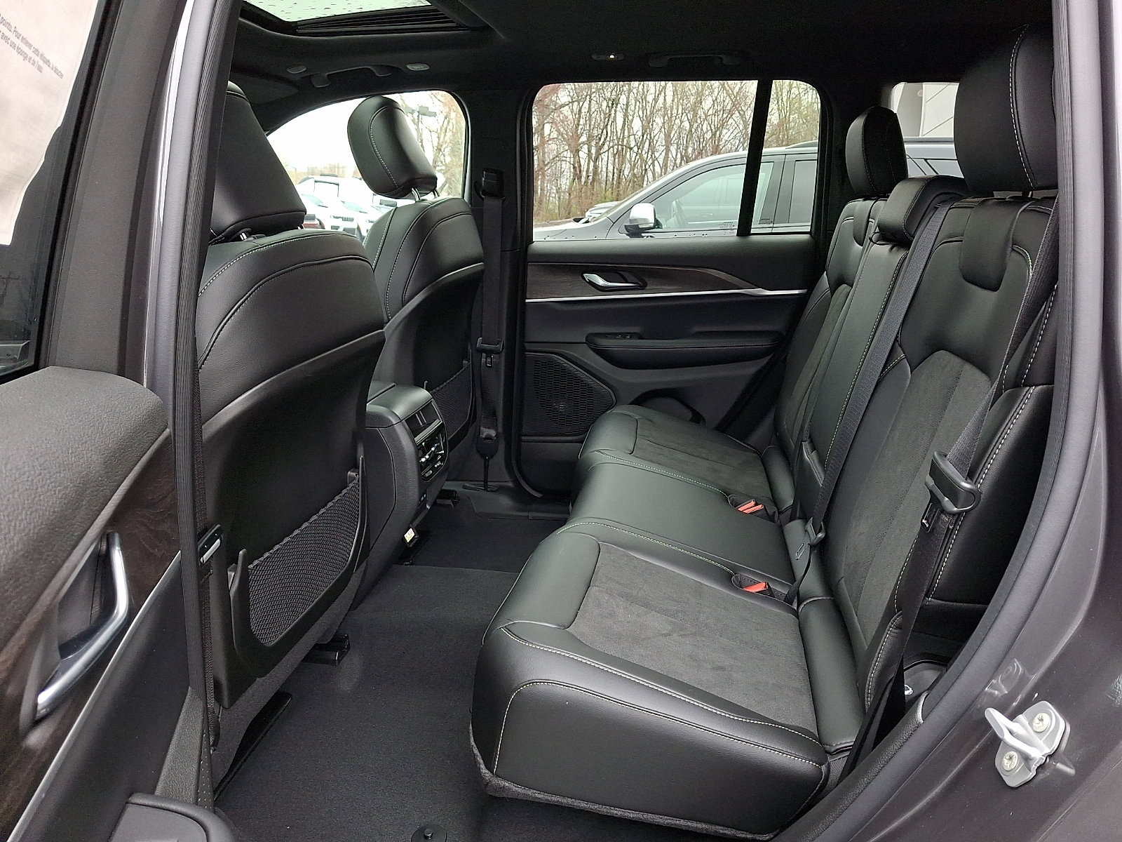 New 2026 Jeep Grand Cherokee Altitude AWD/4WD image 6