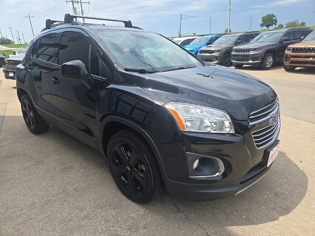 Used 2016 Chevrolet Trax LTZ w/ Midnight Edition AWD/4WD image 14