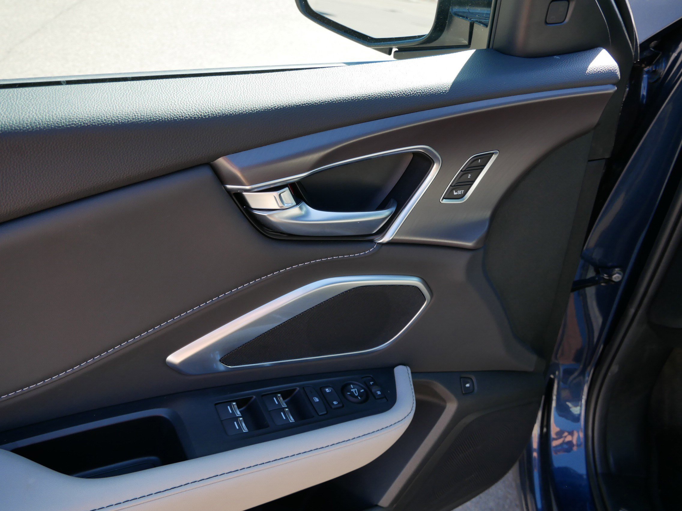 Certified 2025 Acura RDX SH-AWD image 20