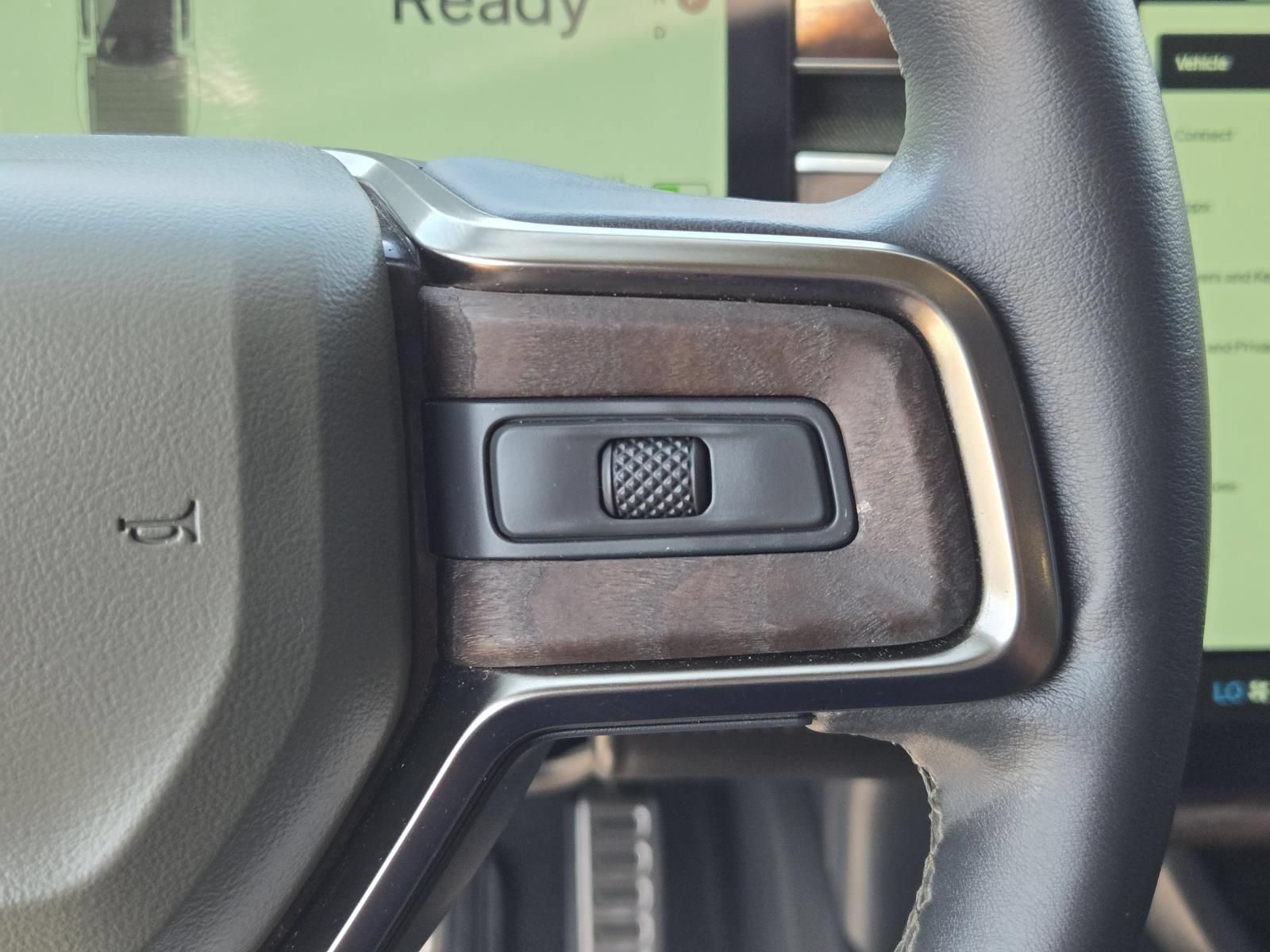 Used 2022 Rivian R1T Adventure AWD/4WD image 14