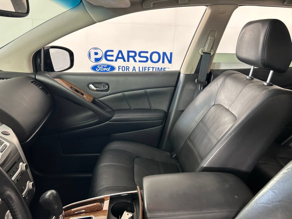 Used 2013 Nissan Murano LE w/ Platinum Pkg AWD/4WD image 28