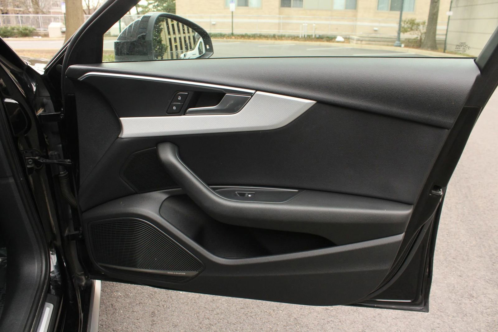 Used 2018 Audi A4 2.0T allroad Premium Plus w/ Premium Plus Package image 28