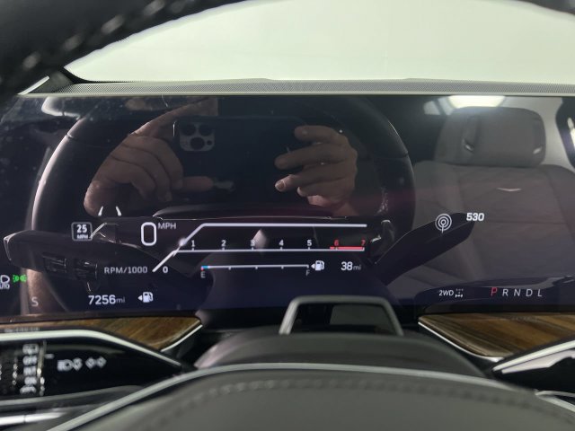 Certified 2025 Cadillac Escalade Sport Platinum AWD/4WD image 11