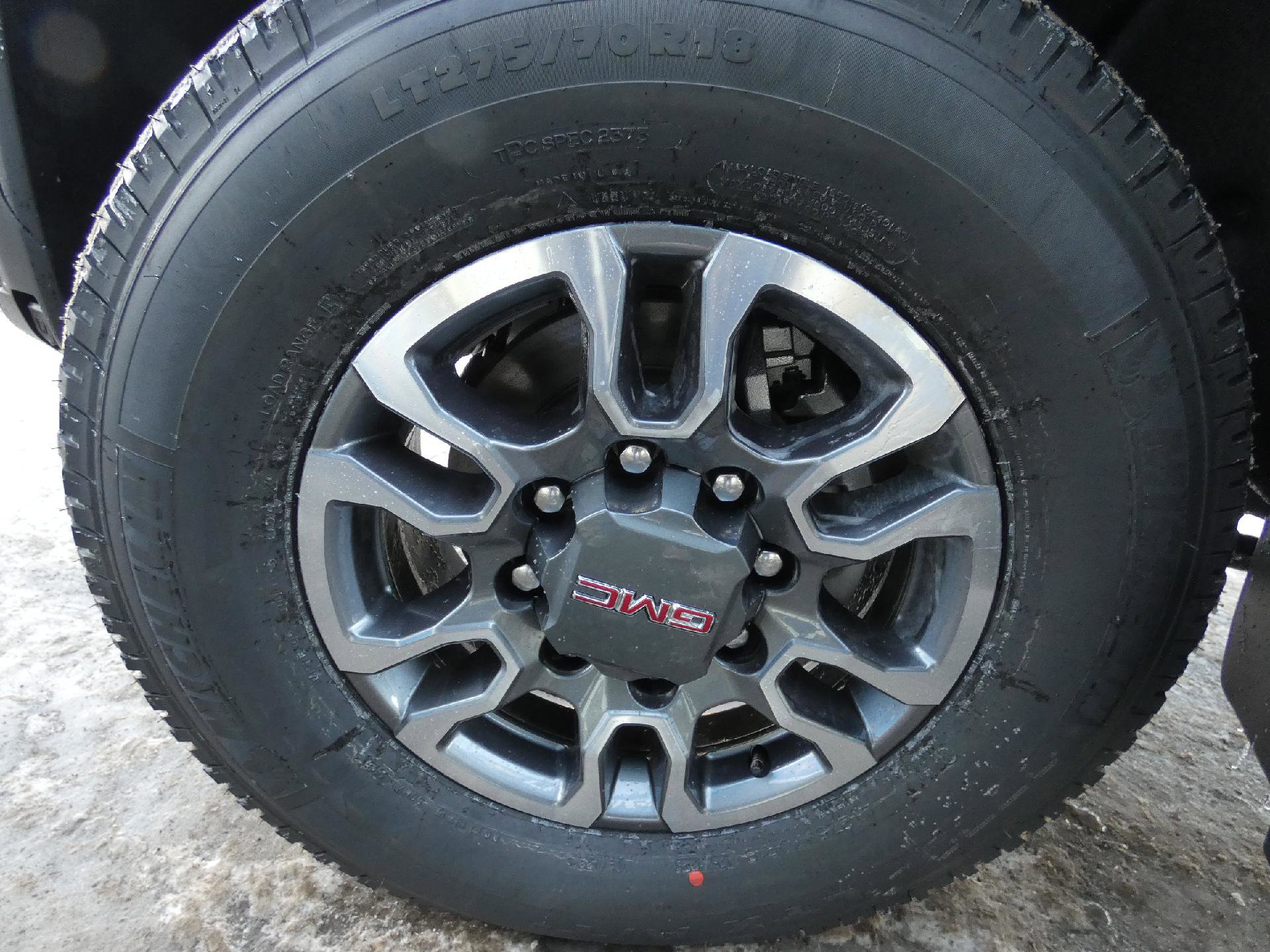 New 2026 GMC Sierra 3500 SLT w/ SLT Premium Package image 8