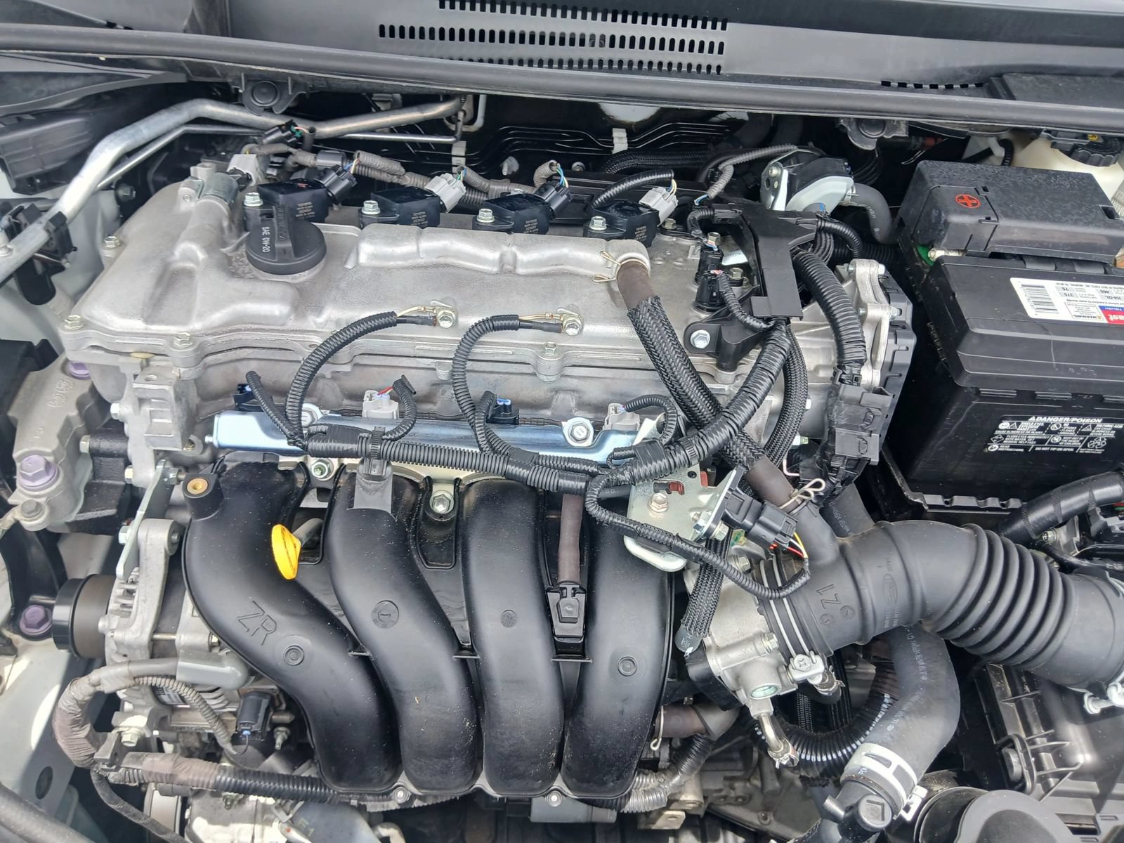 Used 2020 Toyota Corolla LE FWD image 46