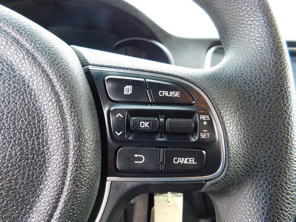 Used 2018 Kia Optima LX image 18