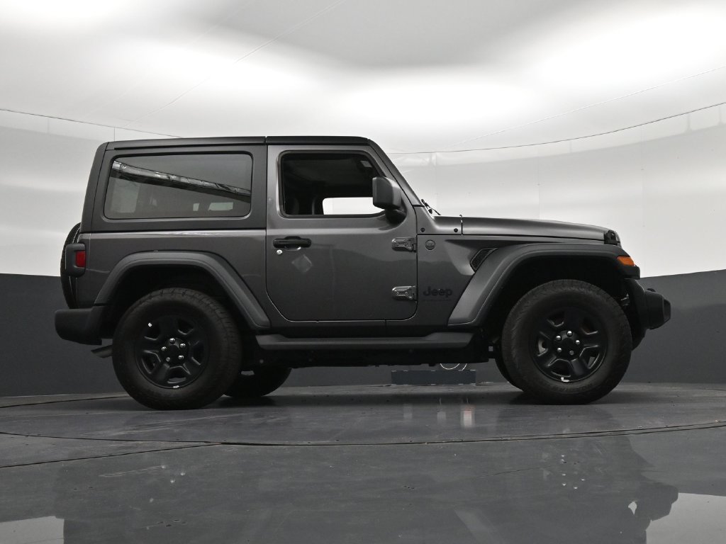 Used 2026 Jeep Wrangler Sport AWD/4WD image 26