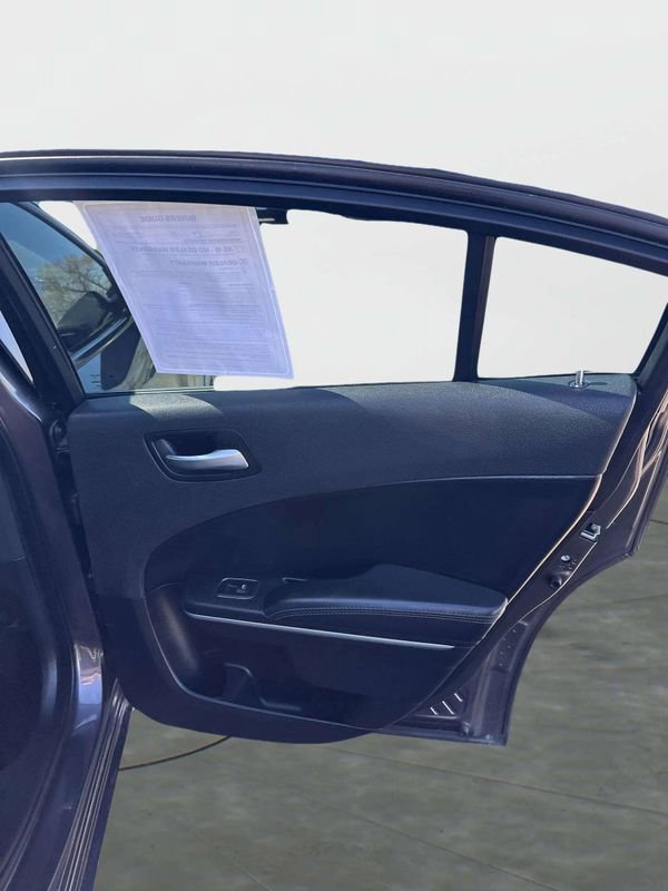 Used 2020 Dodge Charger SXT w/ Leather Interior Group RWD image 10