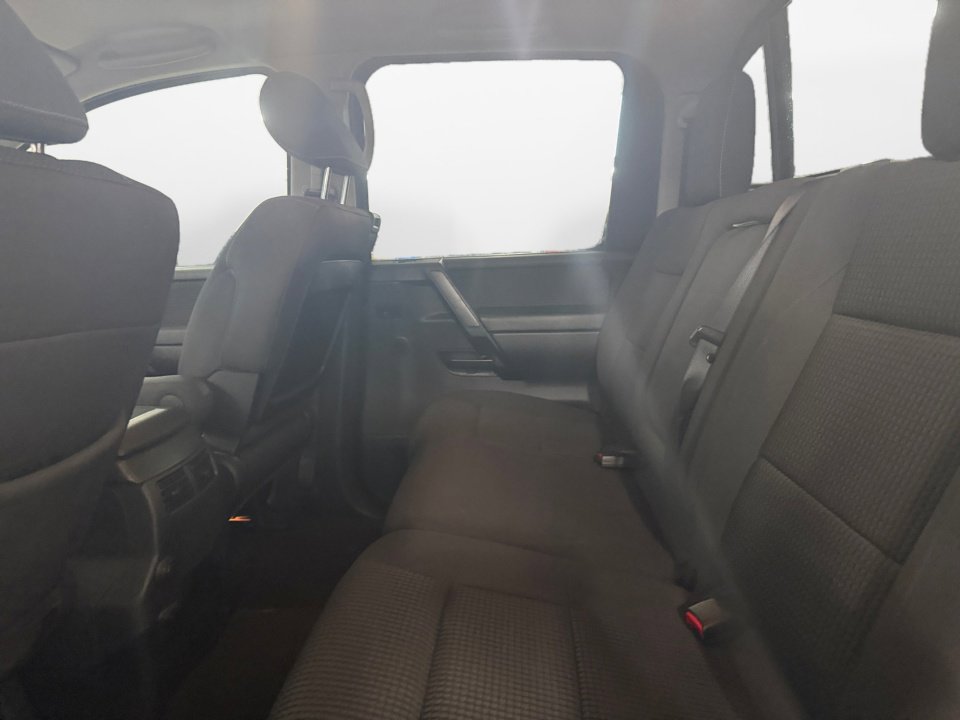 Used 2014 Nissan Titan PRO-4X image 15