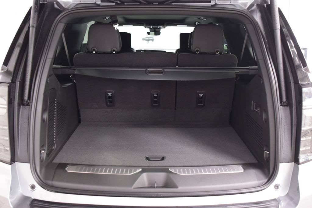New 2026 Chevrolet Suburban High Country AWD/4WD image 24