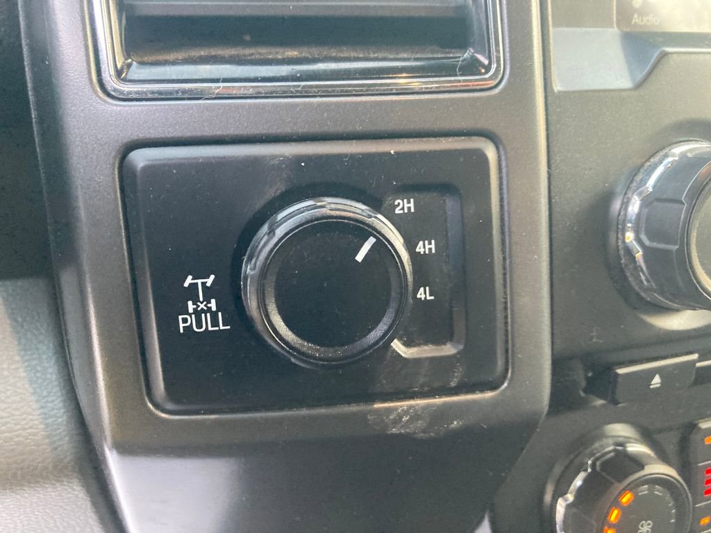 Used 2018 Ford F150 XLT w/ Equipment Group 302A Luxury image 45