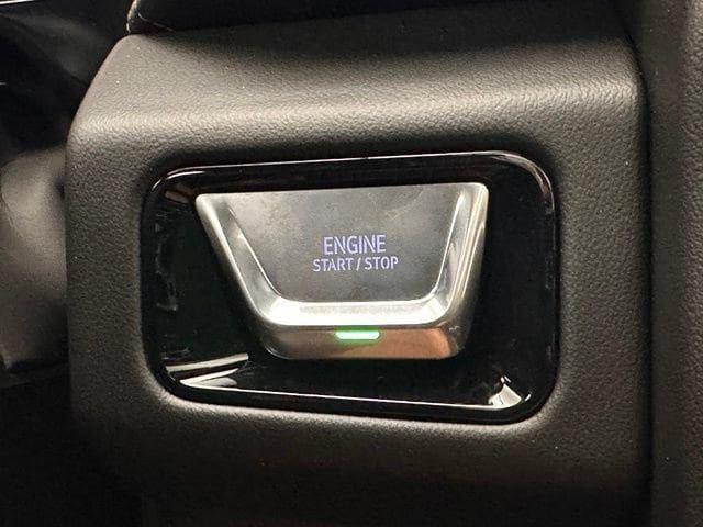 New 2026 GMC Yukon XL AT4 w/ AT4 Premium Plus Package AWD/4WD image 14