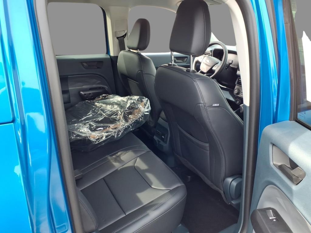 New 2026 Ford Maverick Lariat w/ Black Appearance Package image 11