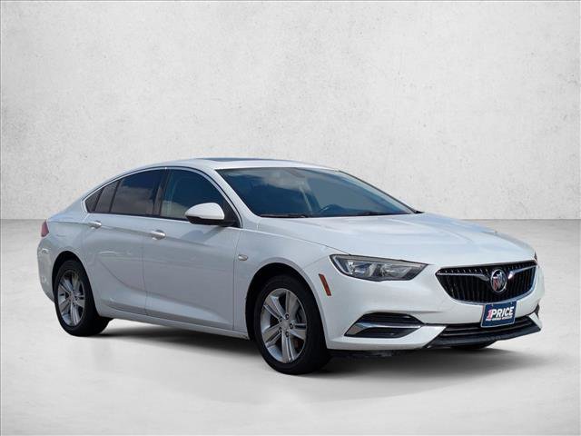 Used 2018 Buick Regal Preferred w/ Sights and Sounds Package image 3