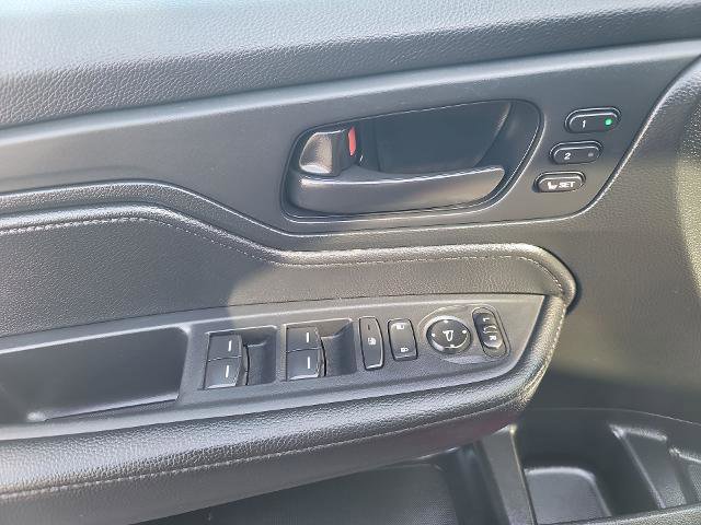 Used 2023 Honda Odyssey Sport image 23