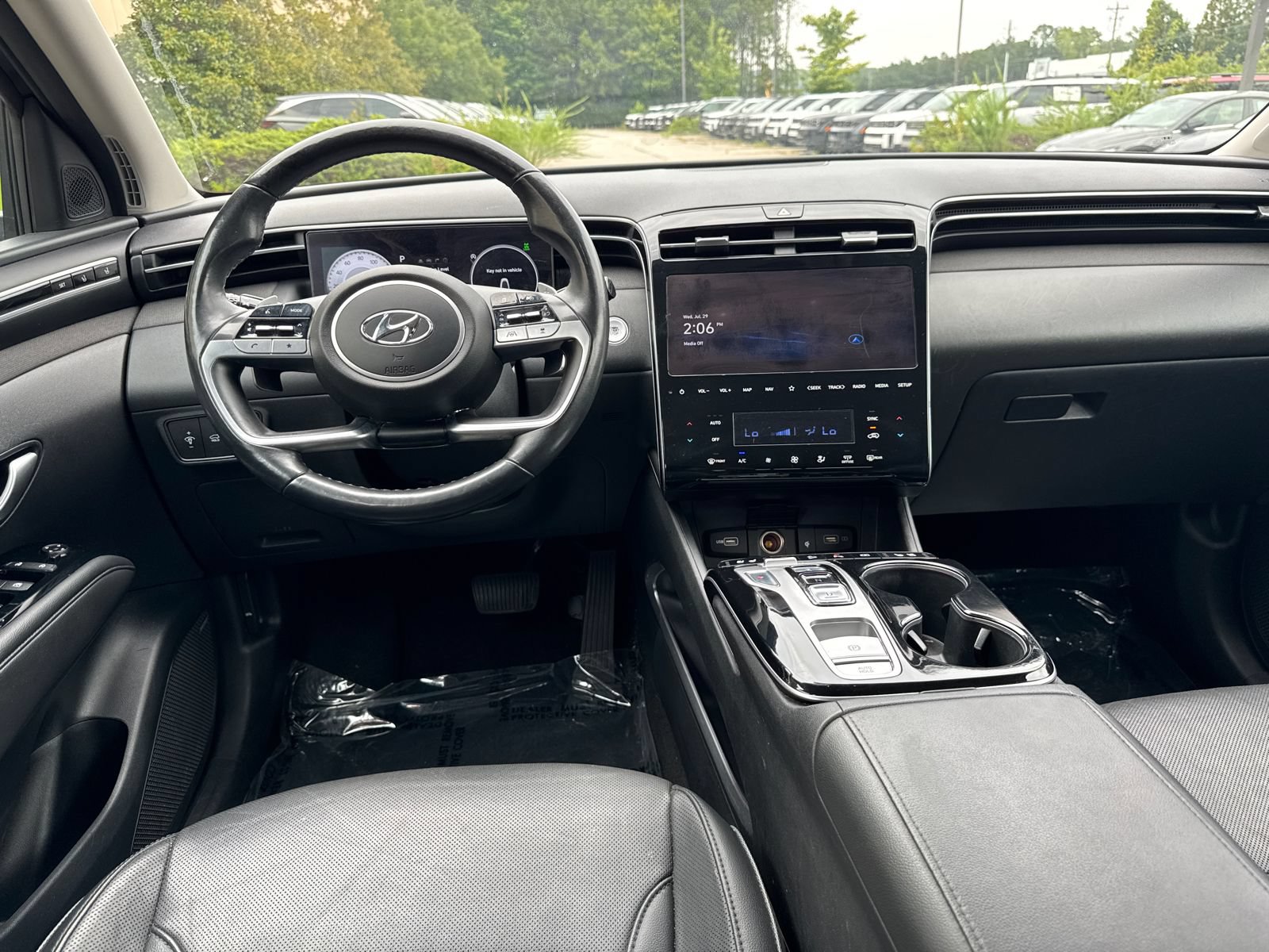 Used 2022 Hyundai Tucson Limited AWD/4WD image 23