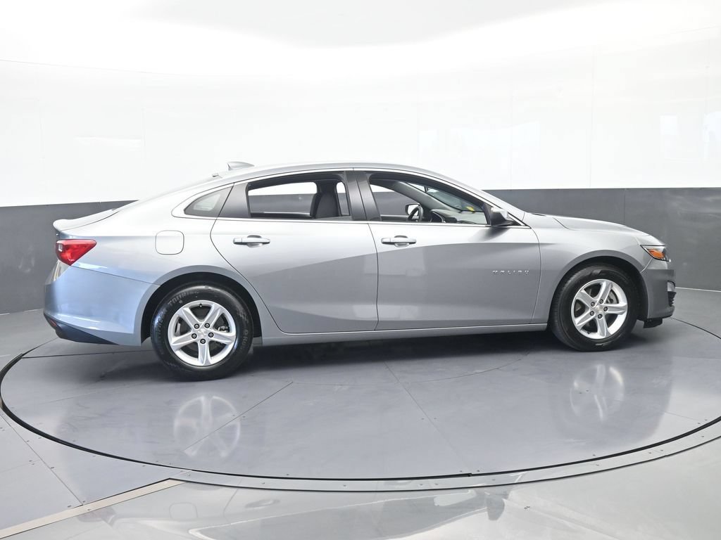 Used 2024 Chevrolet Malibu LT FWD image 7