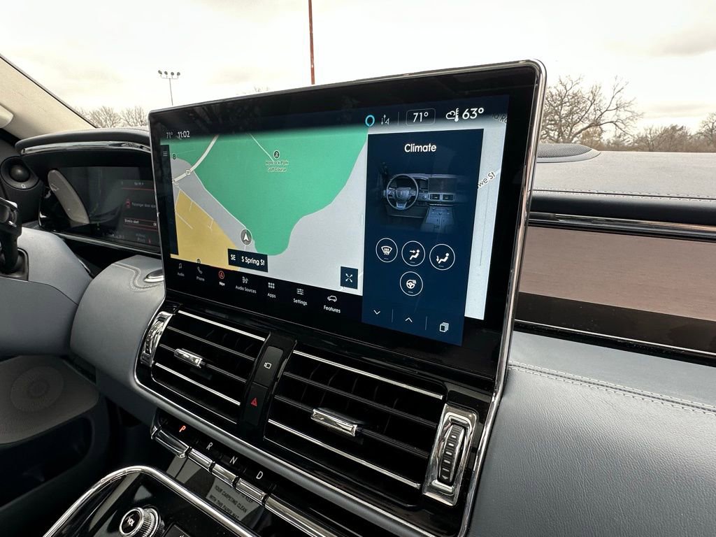 Used 2024 Lincoln Navigator L Black Label image 12