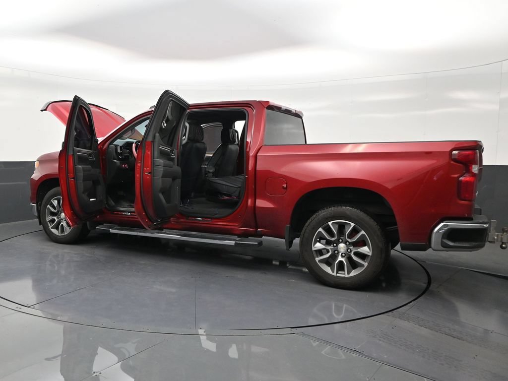 Used 2022 Chevrolet Silverado 1500 LT RWD image 31