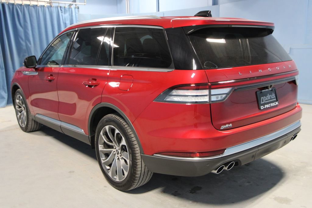 Used 2026 Lincoln Aviator AWD image 32