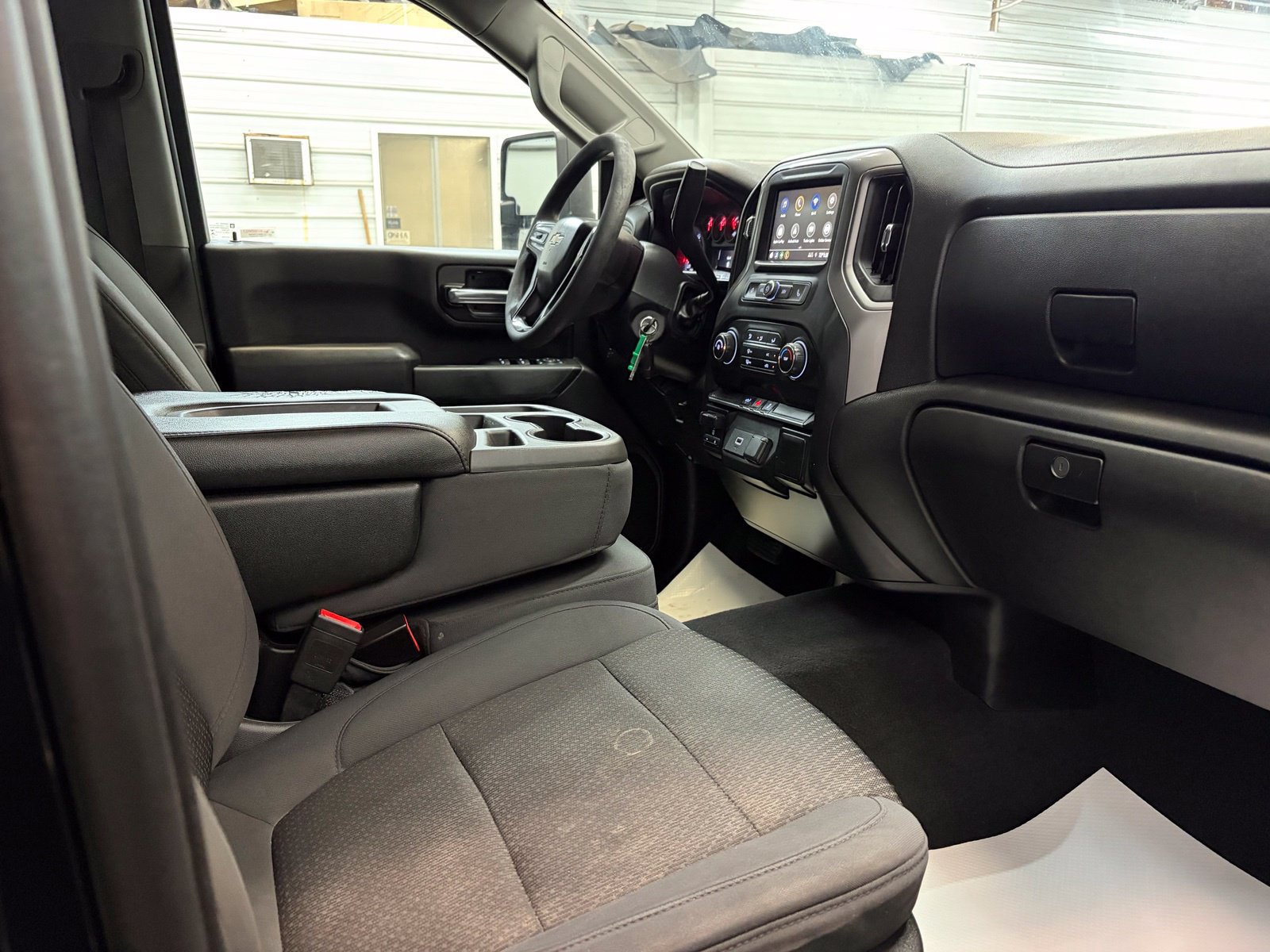 Used 2020 Chevrolet Silverado 2500 Custom w/ Custom Value Package AWD/4WD image 25