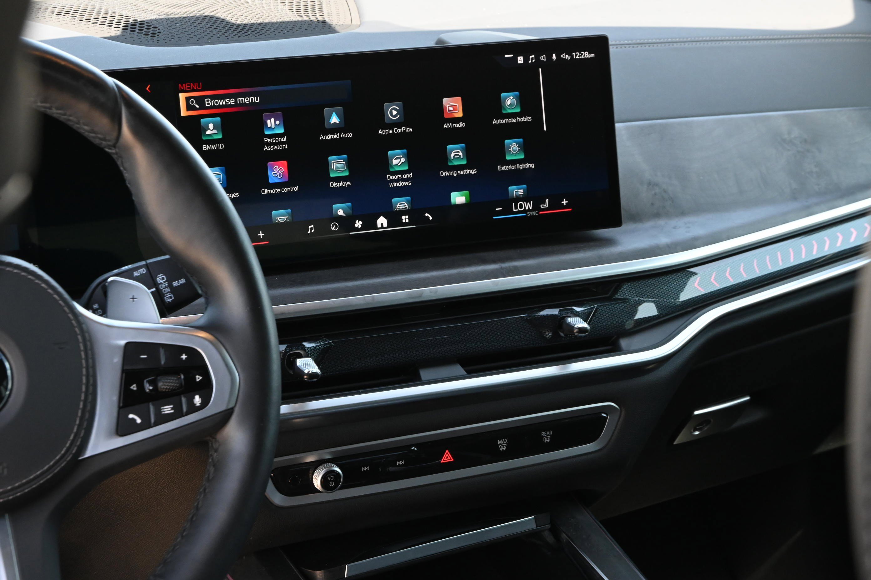 Certified 2025 BMW X5 xDrive40i w/ M Sport Package image 21