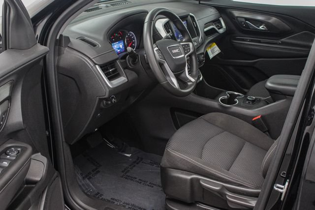 Used 2023 GMC Terrain SLE w/ Elevation Edition FWD image 14