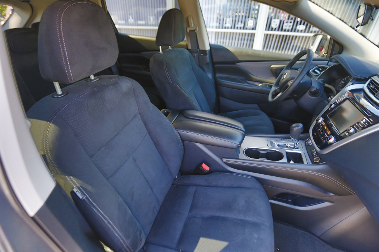 Used 2022 Nissan Murano S image 18