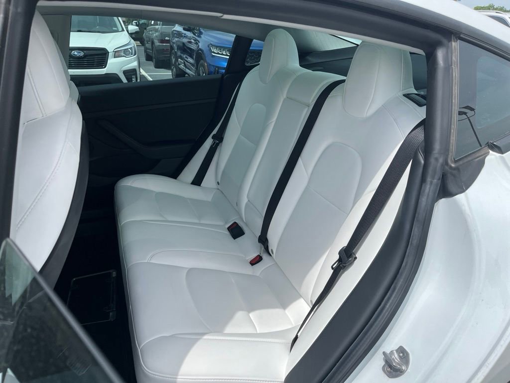 Used 2022 Tesla Model 3 Long Range AWD/4WD image 20