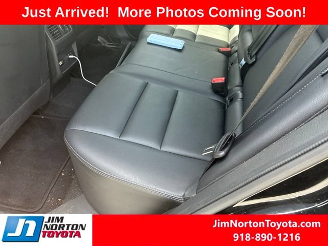 Used 2023 Nissan Rogue SL w/ SL Premium Package FWD image 9