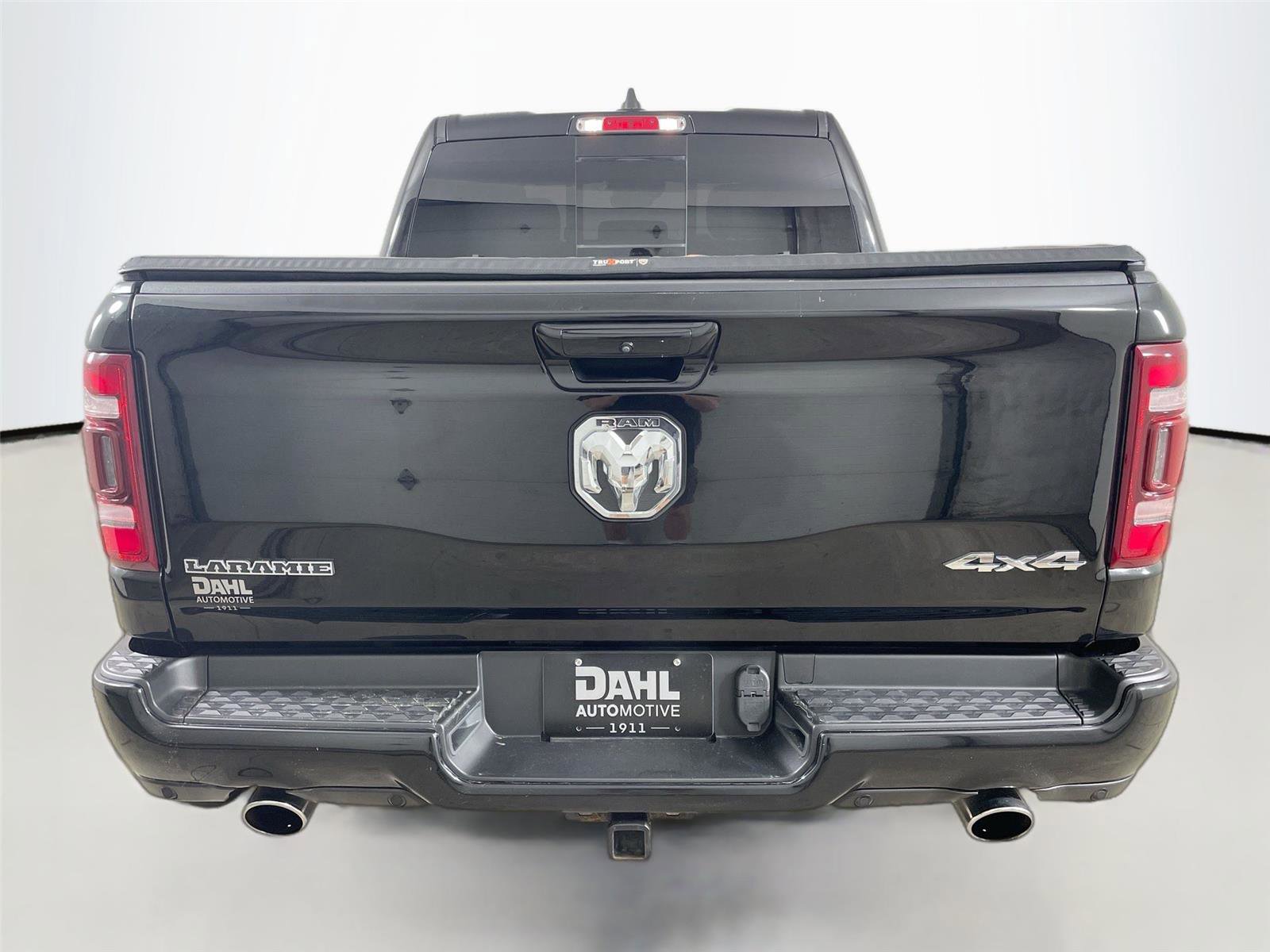 Used 2021 RAM 1500 Laramie w/ Sport Appearance Package AWD/4WD image 12