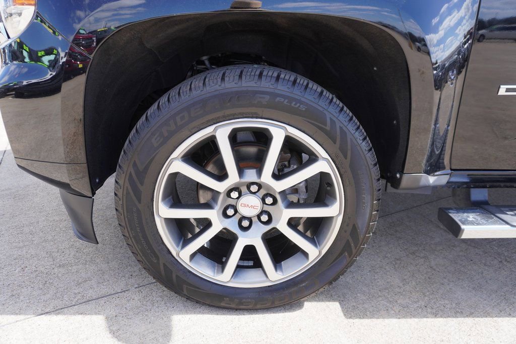 Used 2021 GMC Canyon Denali image 29