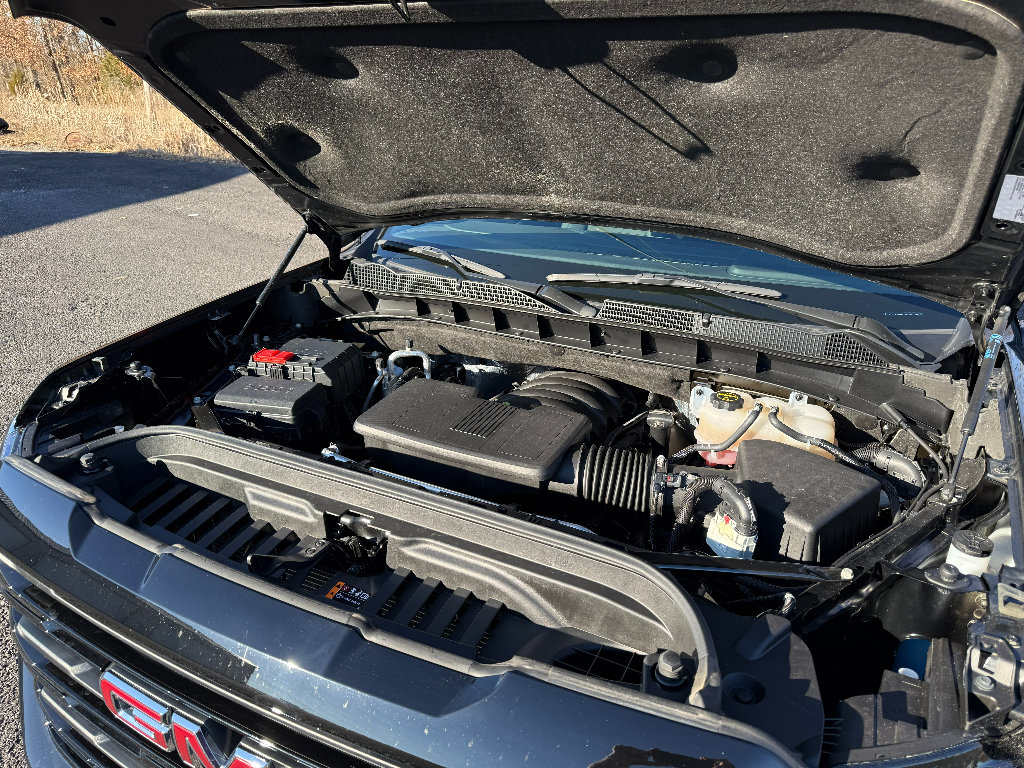 Used 2024 GMC Sierra 1500 Elevation image 17
